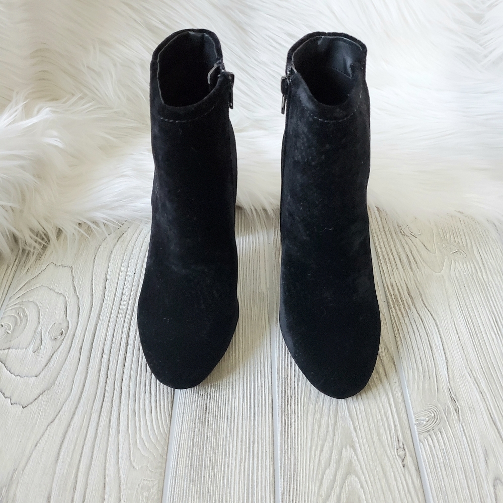CALL IT SPRING VEGAN ANKLE BOOTS - Picture 7 of 7
